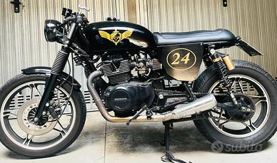 Honda CB Café Racer e Scrambler, due moto in una