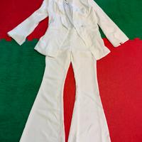 Completo bianco nuovo