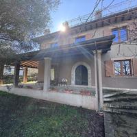 Villa Bifamiliare Esclusiva Indipendente