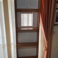 Libreria/ scaffale in legno
