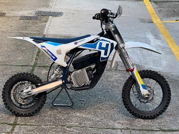 Husqvarna EE5 - Moto elettrica bambino 50