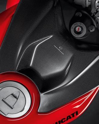Cover Serbatoio in Carbonio per Panigale V4 2025