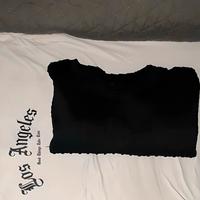 t shirt nera