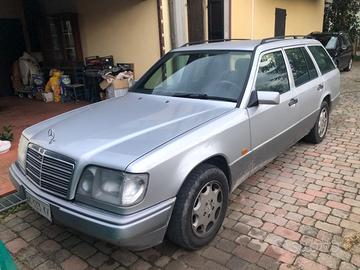 Mercedes 200 TE w124