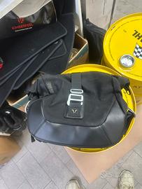 Borsa Sw-Motech Legend Gear LC1 laterale destra