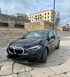 BMW Serie 1 (F40) unico proprietario km 42000