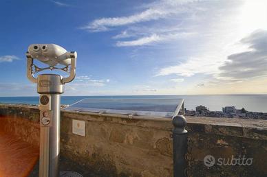 Rif.V104/23 Appartamento Storico con Terrazzo Pote