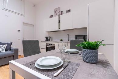 Bilocale Via Torino - Milano - Disp da Agosto