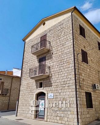 Casa indipendente ristrutturata in via Tartaglia