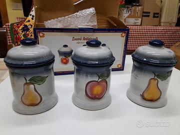 Barattoli in ceramica altezza 16 cm