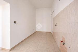 2 LOCALI A MANFREDONIA