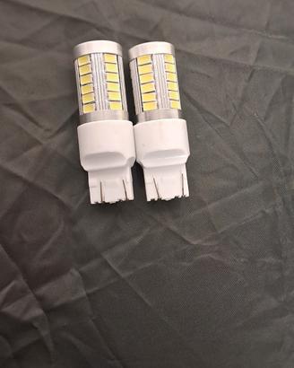 Coppia Lampade Retromarcia A Led Modello T-20 