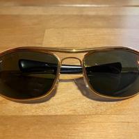 Occhiali da sole Ray-Ban modello anni 90