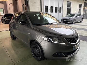 Lancia Ypsilon 1.0 FireFly 5 porte S&S Hybrid Ecoc