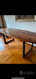 Tavolo con base ferro e tavole legno larice antico