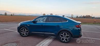 RENAULT ARKANA Techno E-TECH Hybrid 145 MY22