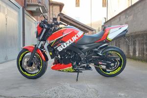 Suzuki gsr 600