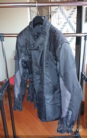 Abbigliamento moto
