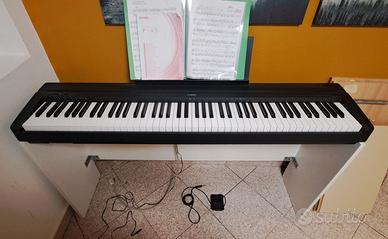 Pianoforte  Yamaha P45