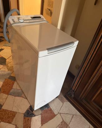 Lavatrice Whirpool carica dall’alto 6kg- TDLR60214