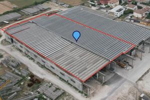 Complesso industriale con 8 carroponti