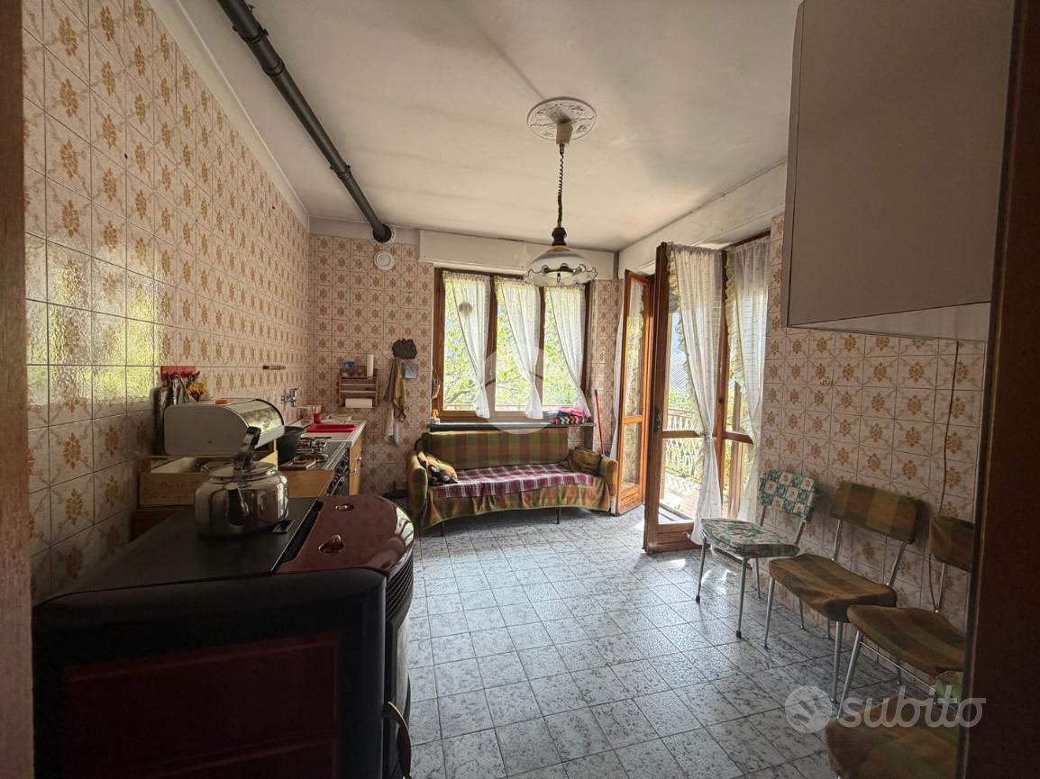 VILLA SINGOLA A PONT-CANAVESE - Vista 5