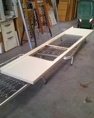 cornice,zoccoli,top,alzatina maniglie Piu'modelli 