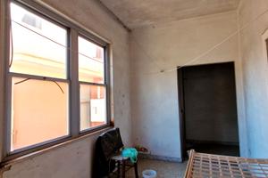Appartamento 3 vani + acc.ri da ristrutturare