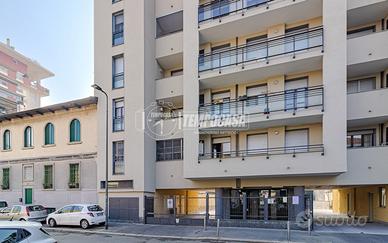 Box a Milano Via Gardone 1 locali
