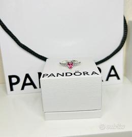 Anello Pandora cuore in rilievo rosa nuovo