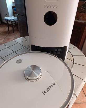 Robot aspirapolvere 
