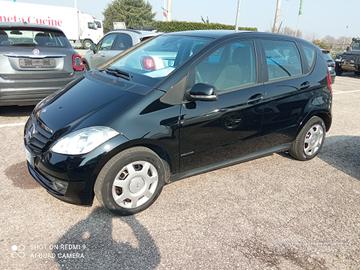 Mercedes-benz A 160 CDI BlueEFF AUT Executive