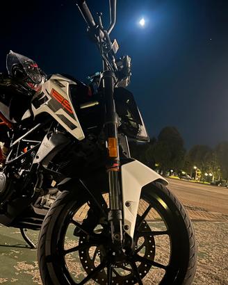 KTM Duke 125 ABS 2018 Perfetta Tagliandata