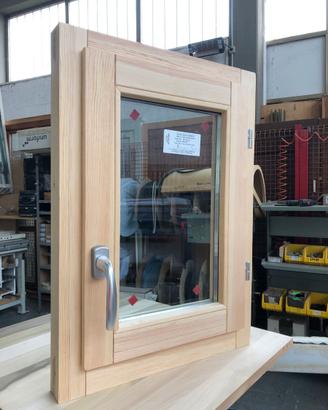 finestre 50x70 Battente in legno pronta consegna
