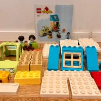 LEGO DUPLO – Set 10986 “Camper delle Vacanze”