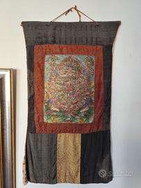 Thangka arazzo nepalese "Ruota del Dharma" 50 x 80