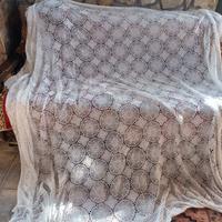 copriletto 2,70x2,25, in filo a uncinetto a mano