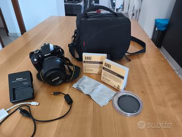 Nikon D3300 +teleobiettivo nikkor 18-105 mm +borsa