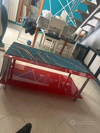 Tavolino rosso