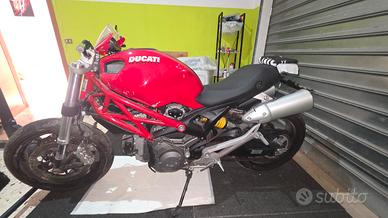 Ducati monster 696 2009 