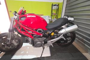 Ducati monster 696 2009 