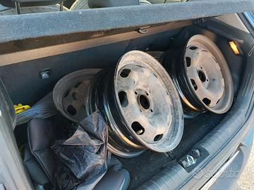 4 cerchi in ferro per peugeot 207