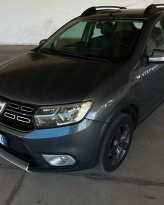 Dacia sandero stepway 1.5 TD 90CV
