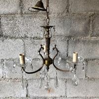 Lampadario stile classico a 3 luci con pendenti