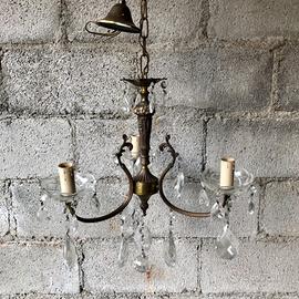 Lampadario stile classico a 3 luci con pendenti