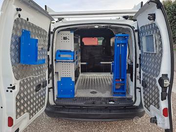 Renault kangoo maxi 1.5 dci 115cv 2021 attrezzato