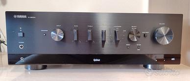 Amplificatore integrato Yamaha RN 800A