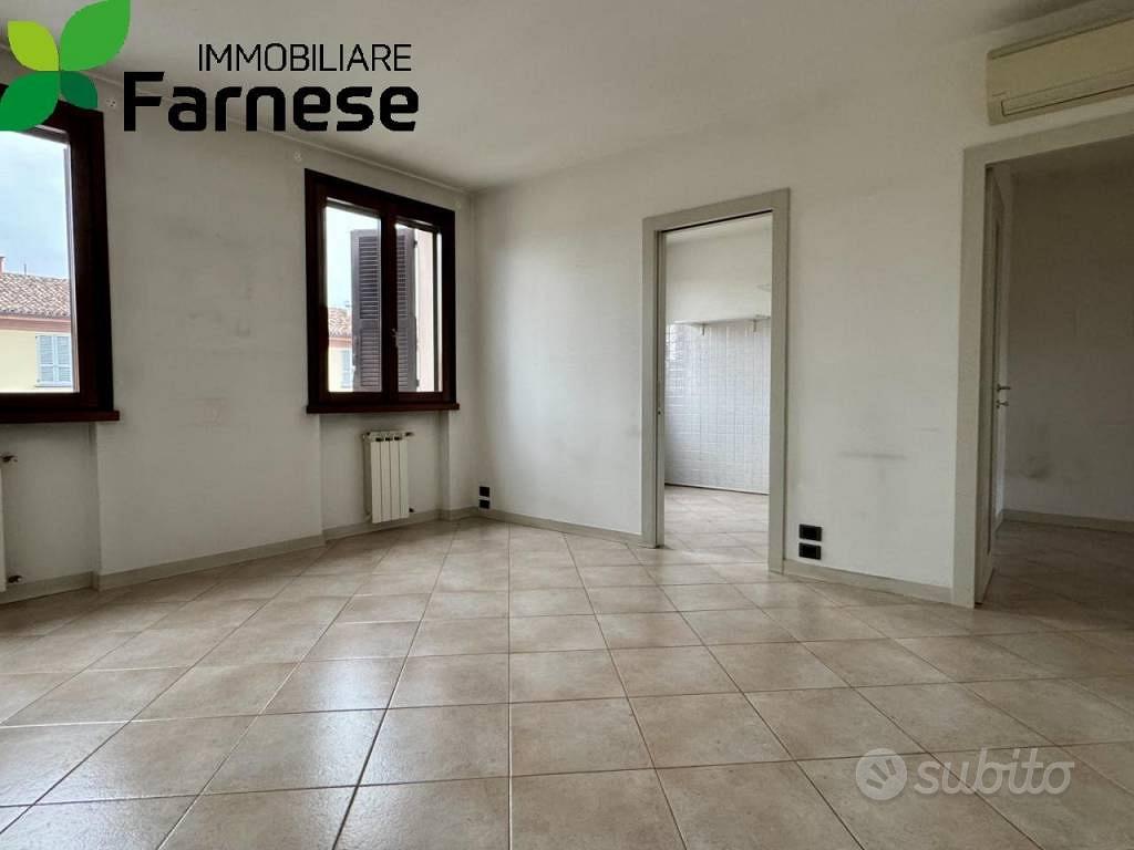 2-soban stan, 84 m²