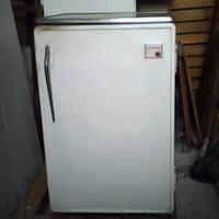 Frigorifero vintage SINGER anni '60-'70