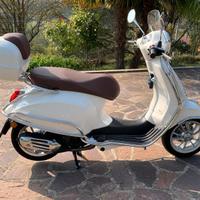 piaggio primavera Vespa 125 full optional